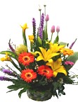 flower arrangements with roses and tulips to Lima, high quality flower designs to Peru, send beautiful flowers to Peru